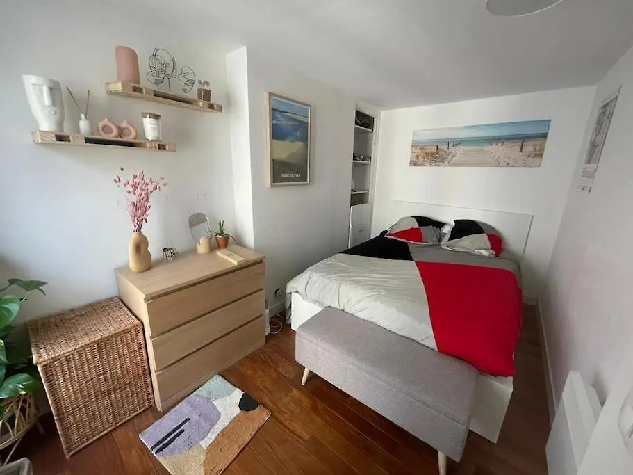 Charming Apartment 40 M2, 10Th Paris